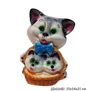Копилка Кошка с котятами в лукошке 15х14х21 см 00017234